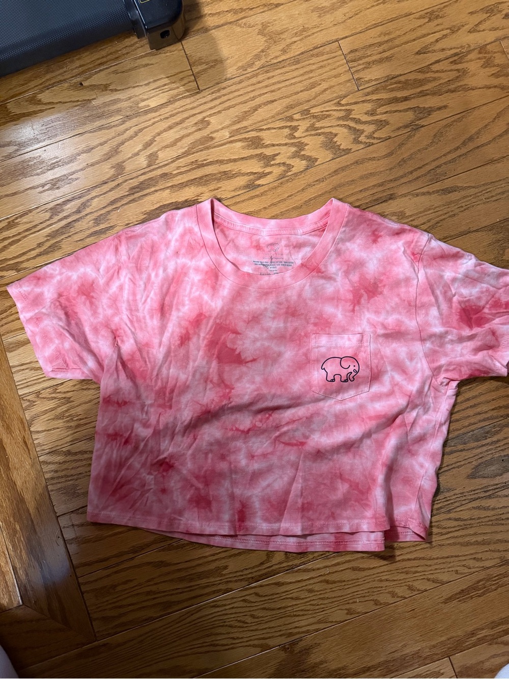 Ivory Ella Pink Tie-Dye Pocket Tee with Elephant Outline